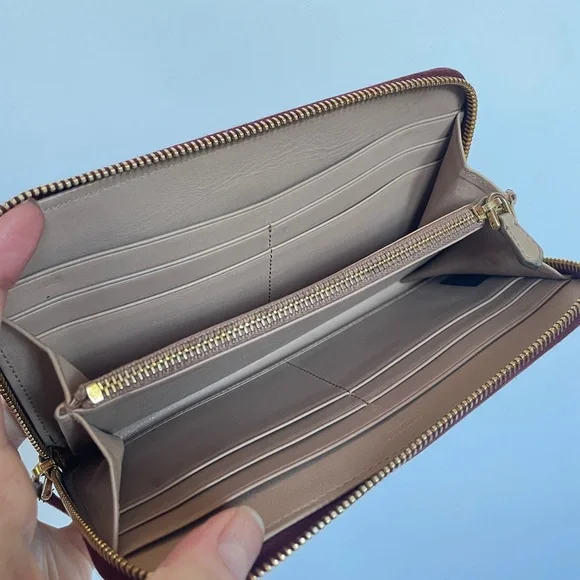 PRADA // Light Red Leather Continental Wallet - Picture 9 of 11
